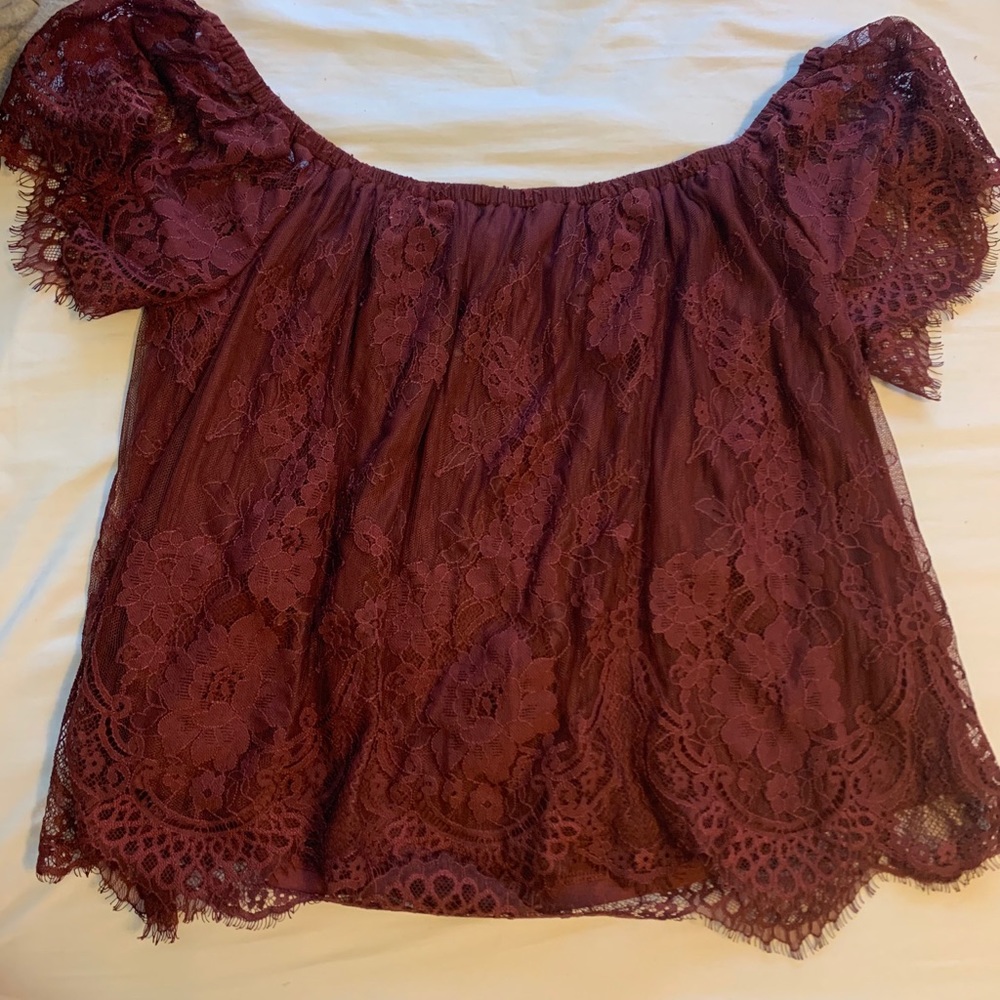 Off the Shoulder AE Crop Top